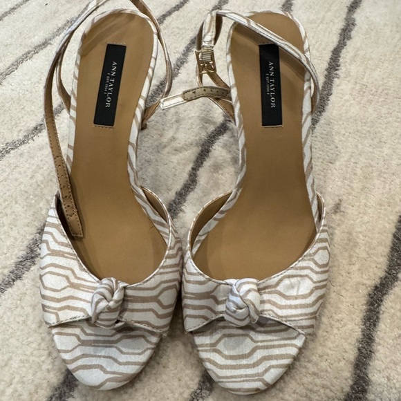 Ann Taylor Shoes - Ann Taylor Beige Patterned Heels